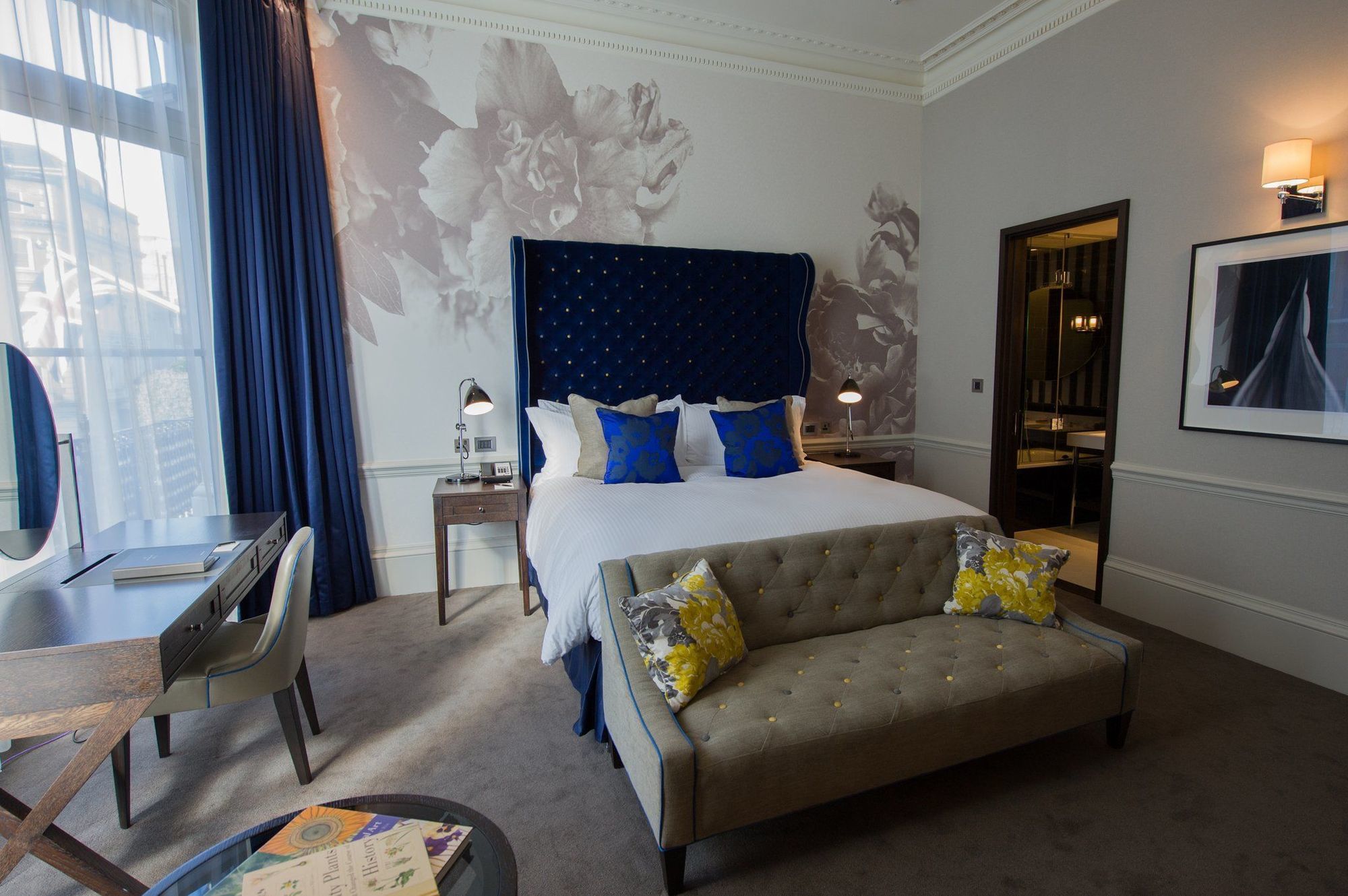 The Ampersand Hotel - Small Luxury Hotels Of The World Londra Camera foto A bedroom at the hotel